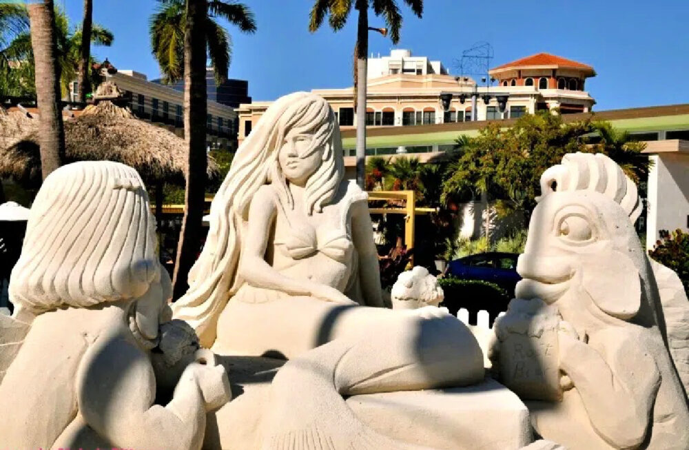 holiday-in-paradise-sand-sculptures