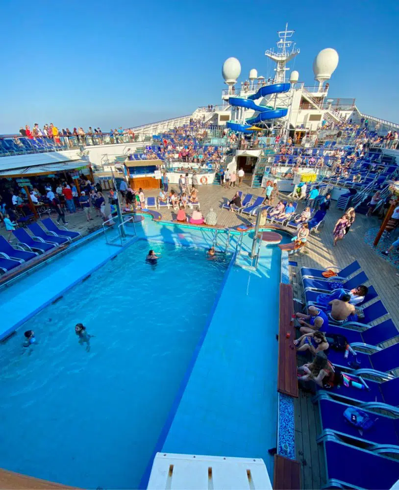 carnival cruise ship pool