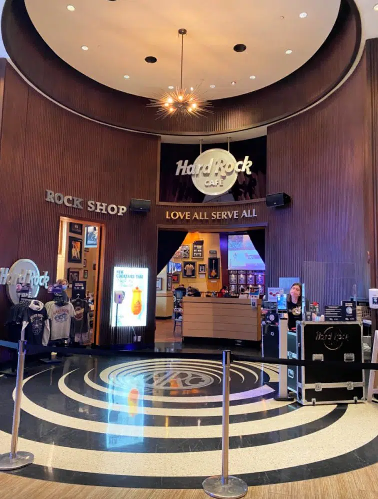 gift shop in lobby at hard rock Hotel Biloxi