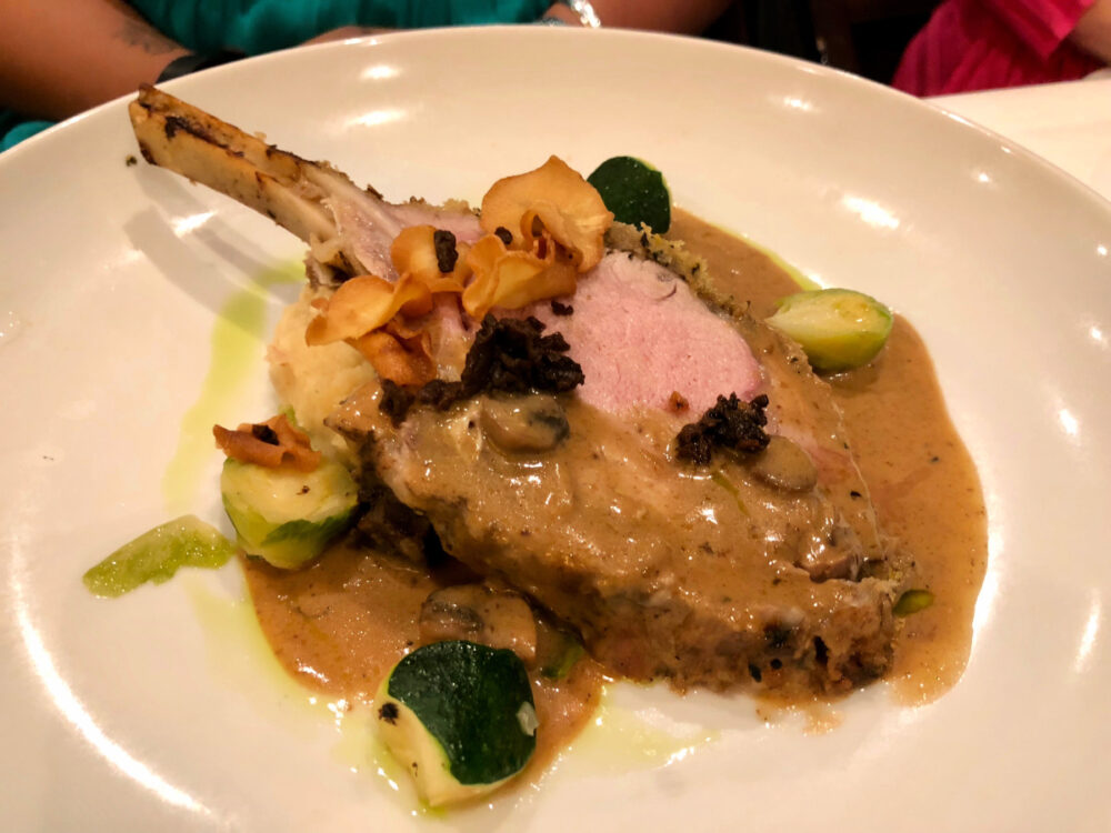 lamb-chops-holland-america-oosterdam-specialty-dining