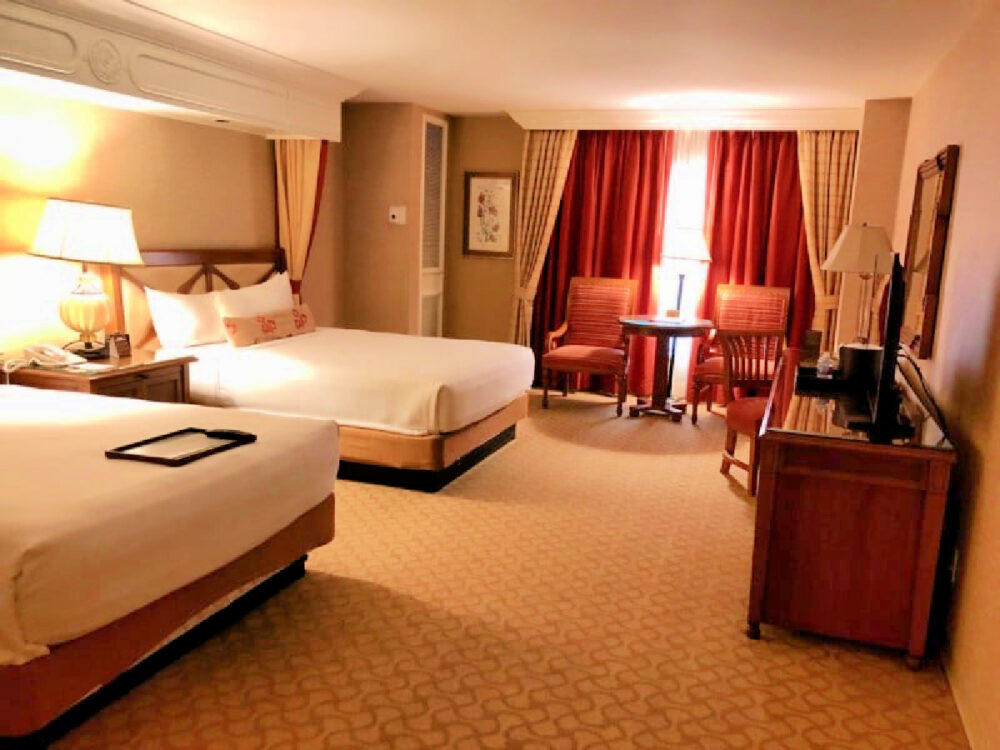 hotel-room-biloxi-ms