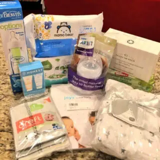 best-free-baby-registry-gifts-amazon-welcome-box