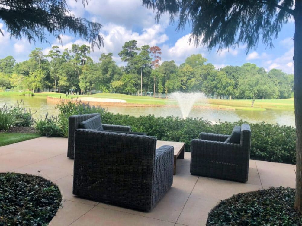 golf-course-at-the-woodlands-resort