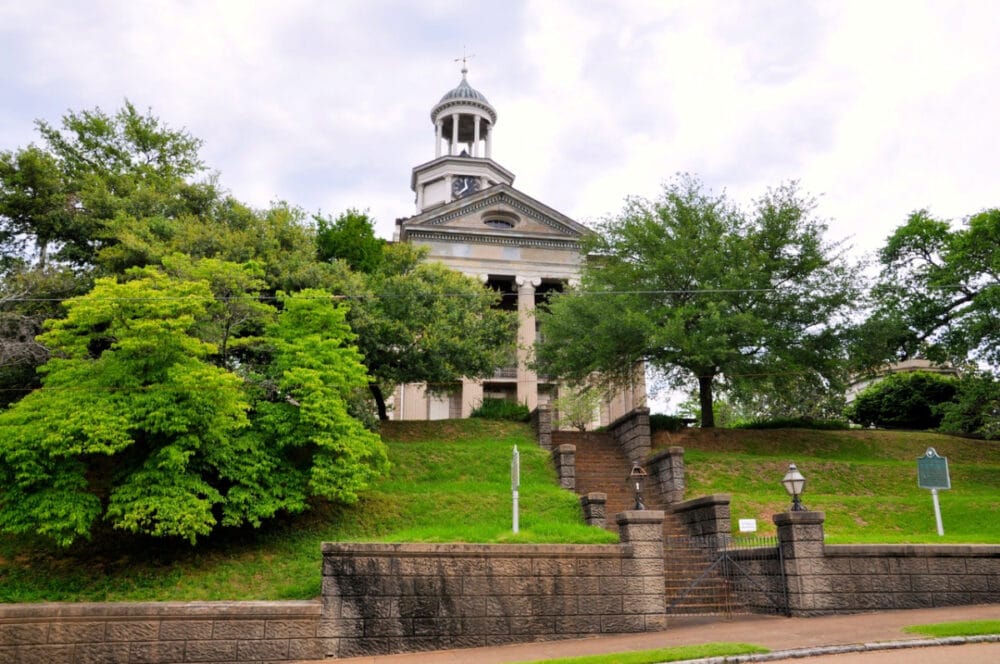 old-courthouse-museum-vicksburg