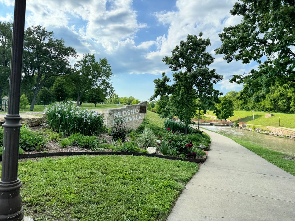 neosho-riverwalk