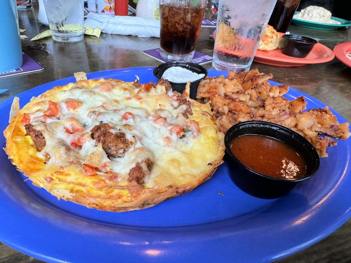 the-chef-breakfast-pizza