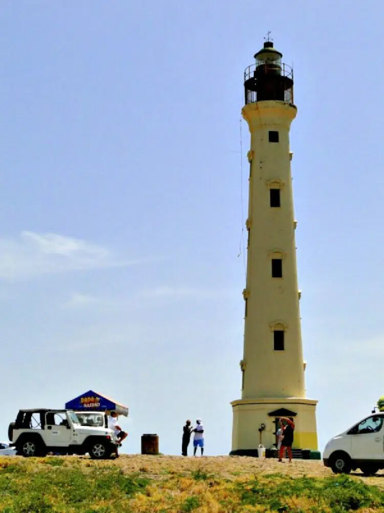Arubas-california-lighthouse