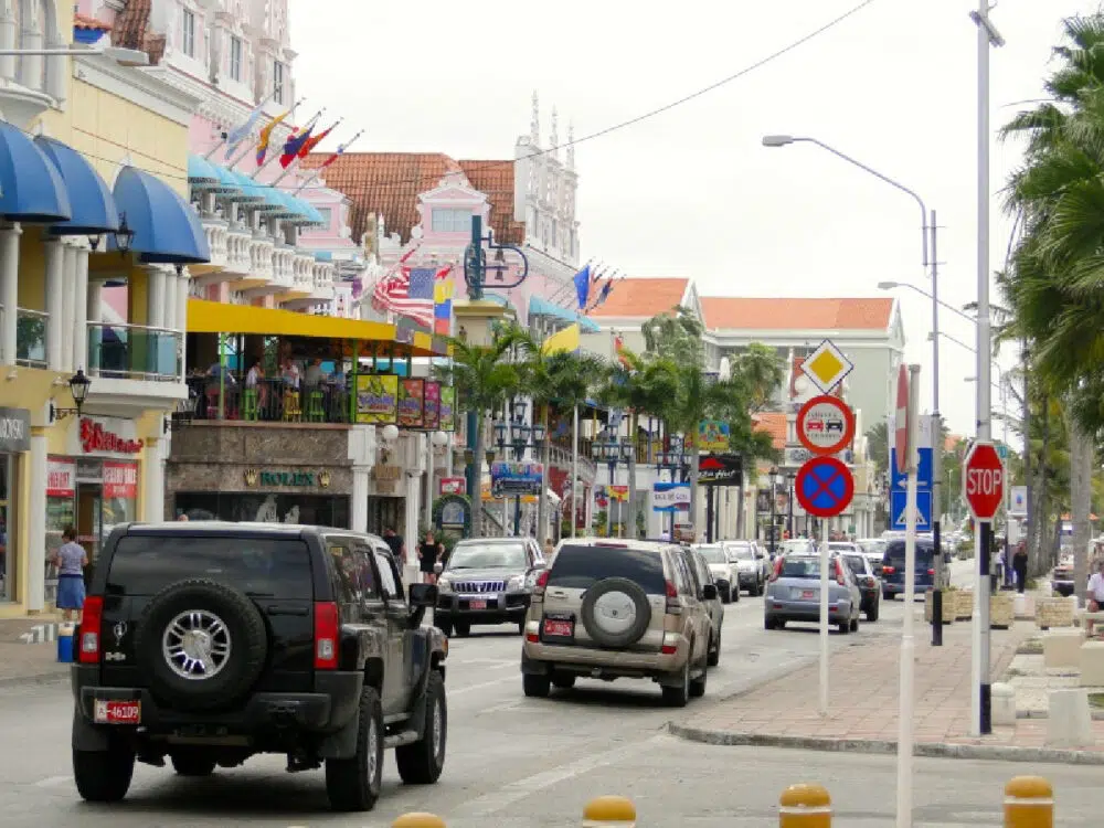 downtown-oranjestad-aruba