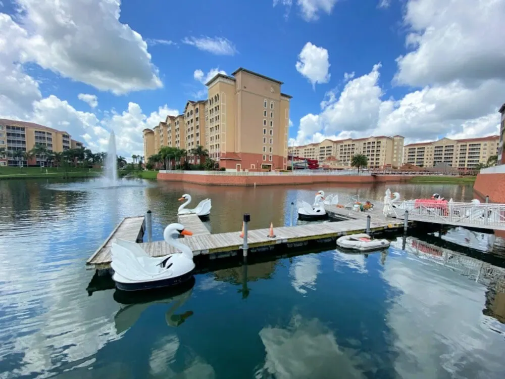 westgate-vacation-villas-resort-swan-boats