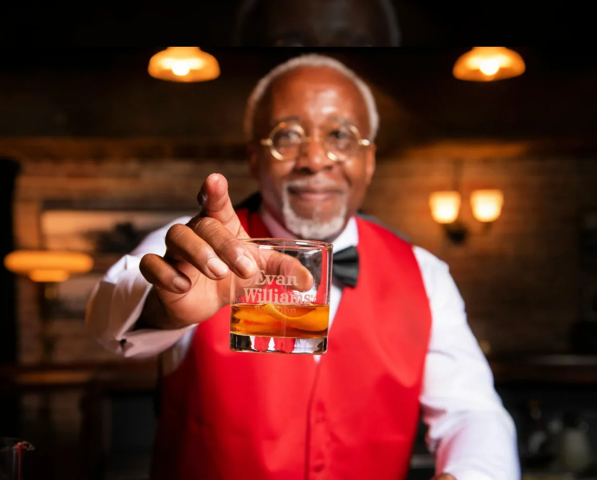 evan-williams-tasting-louisville