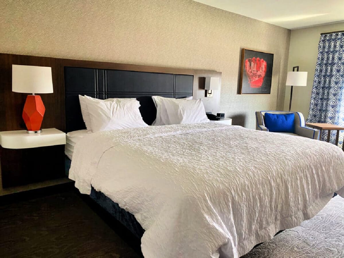 hampton-inn-and-suites-ft-wayne