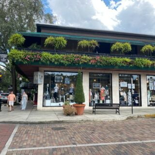 beautiful-street-with-hanging-flower-baskets