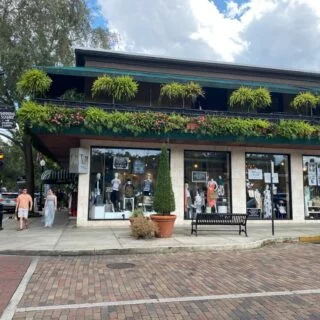 beautiful-street-with-hanging-flower-baskets