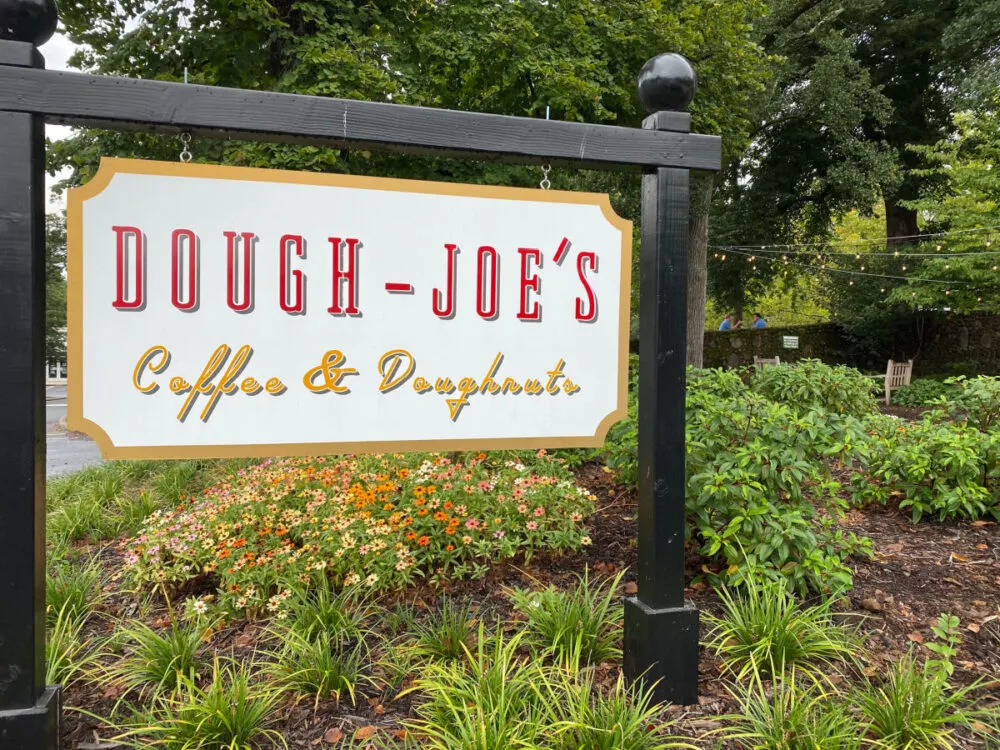dough-joes-donuts