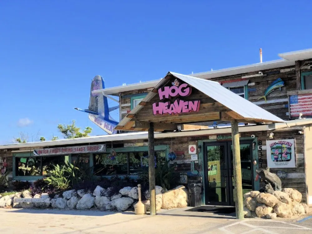 hog-heaven-exterior-restaurant