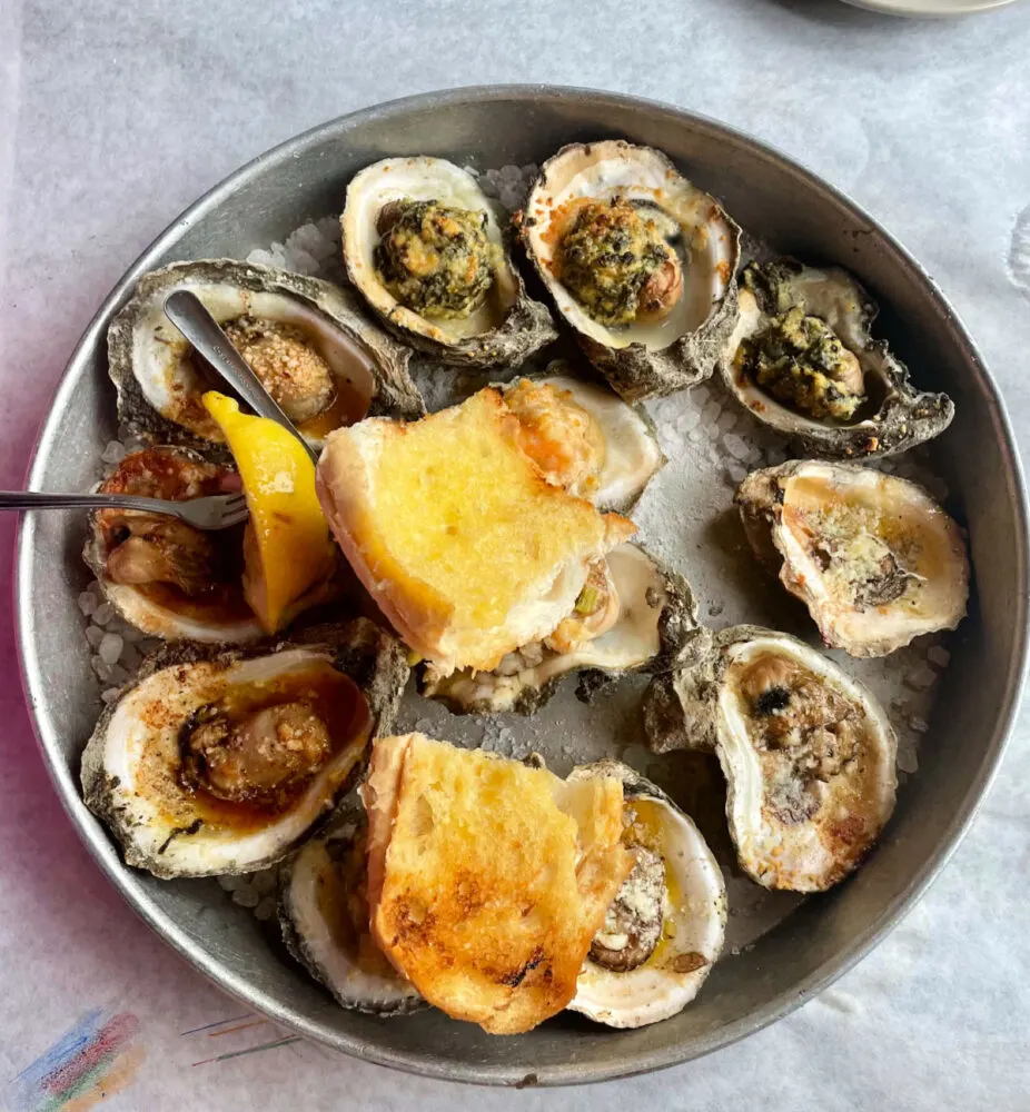 saltine-oyster-platter