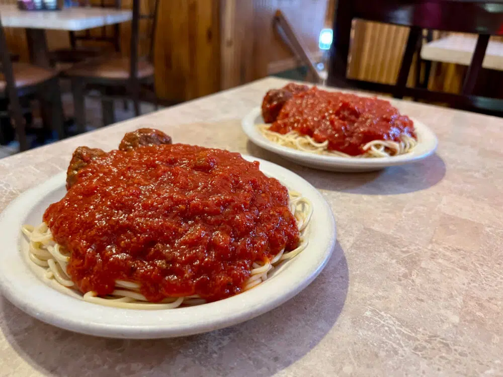 leonoros-spaghetti-dinner