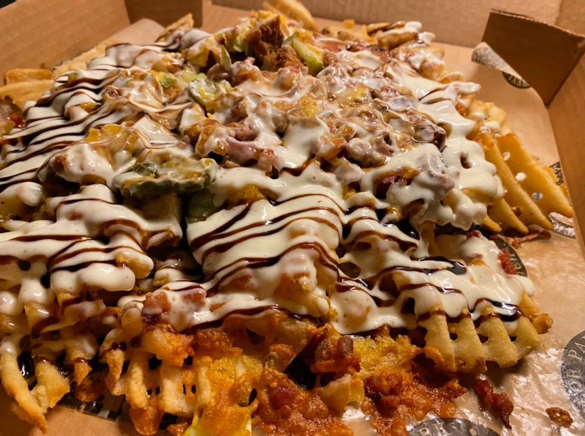 waffle-fry-nachos-hitch-treylor-park