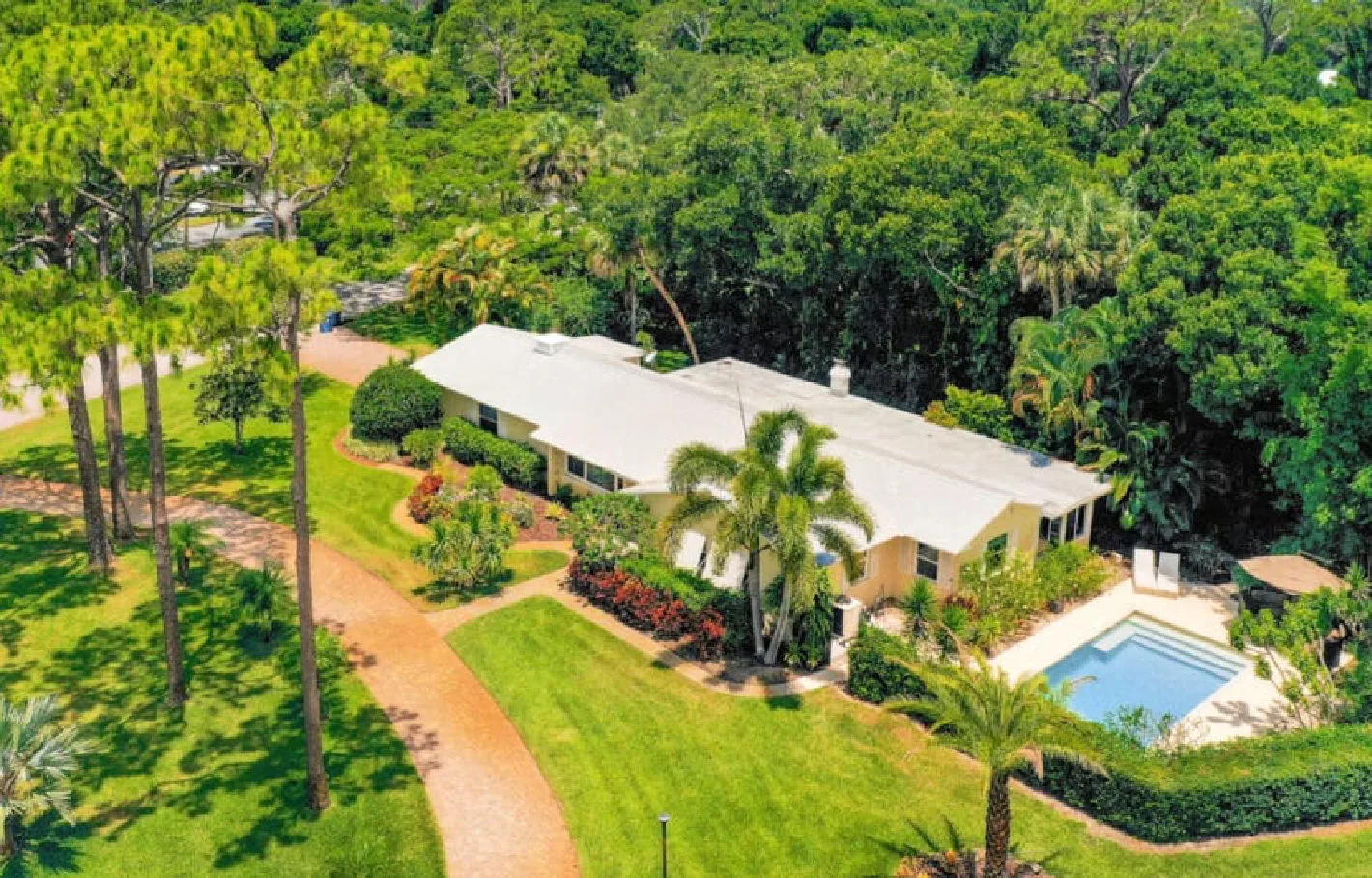 fairway-drive-house