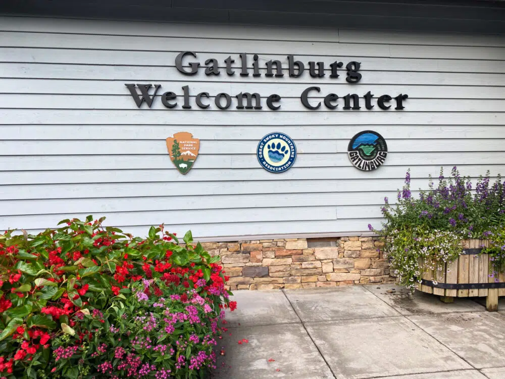 gatlinburg-welcome-center