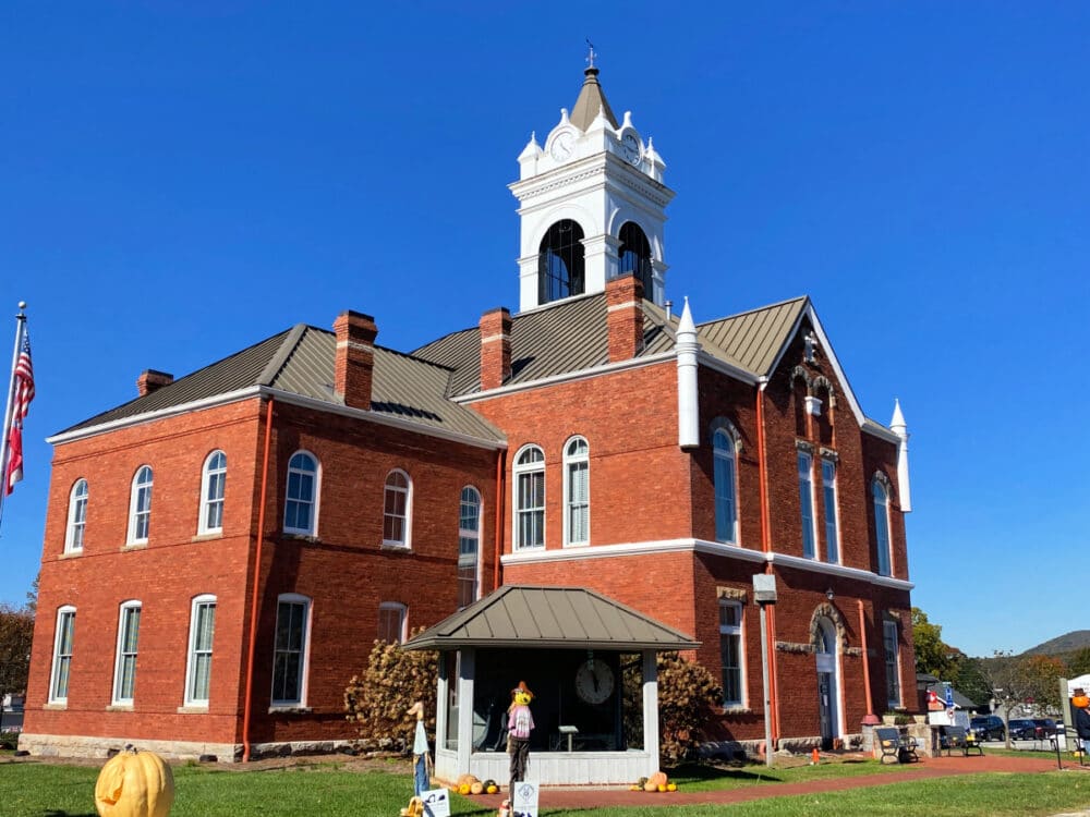 blairsville-courthouse