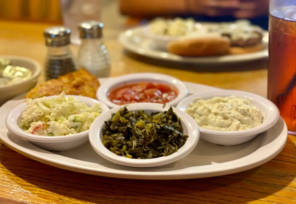 marys-southern-grill-four-veggie-plate