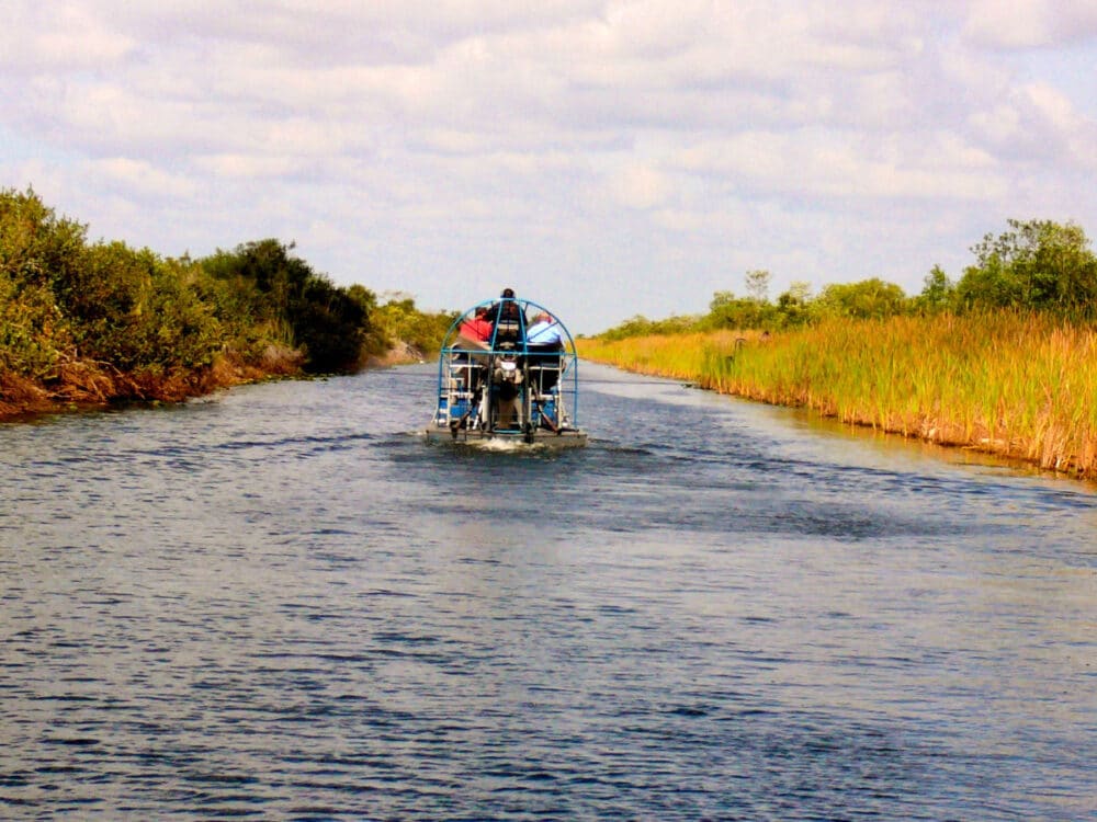 airboat-ride-in-everglades