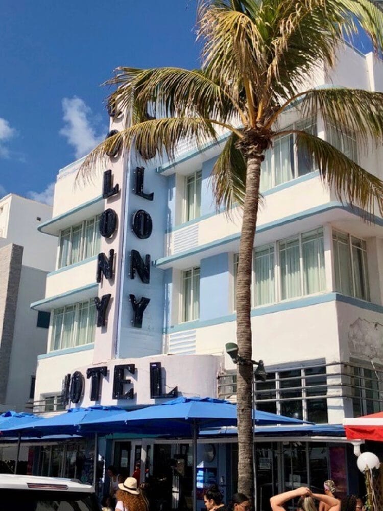 the-colony-hotel-south-beach