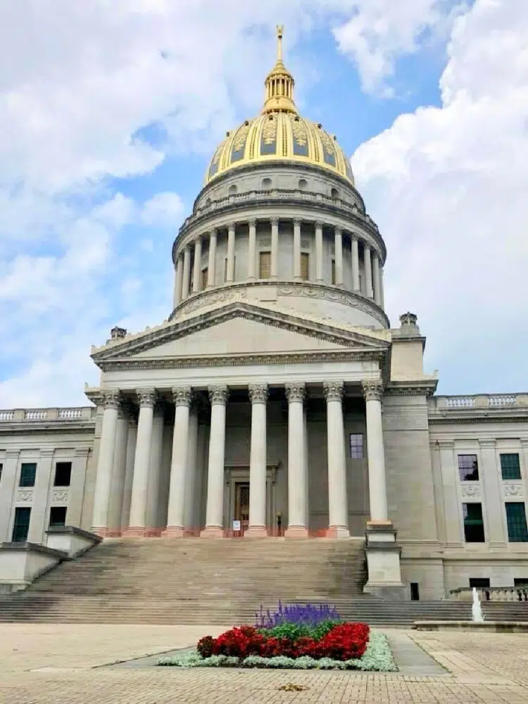 west-virginia-state-capitol-front-view