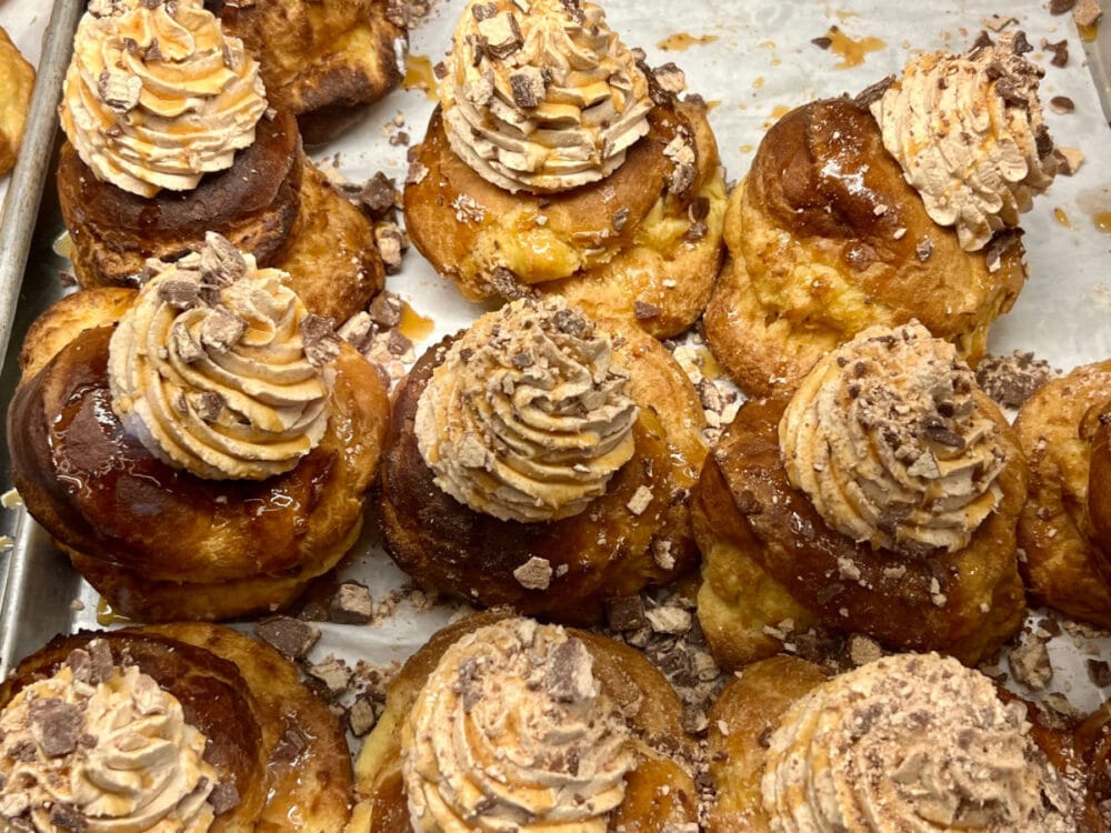 cream-puffs-from-bahnhof