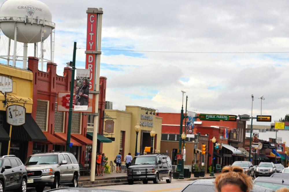 downtown-grapevine-street-view