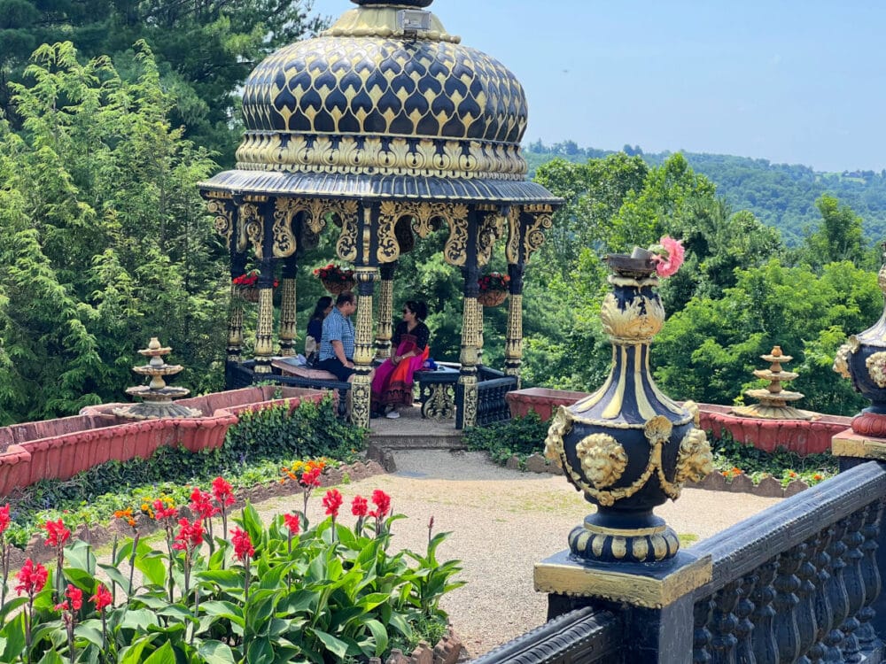 palace-of-gold-gazebo