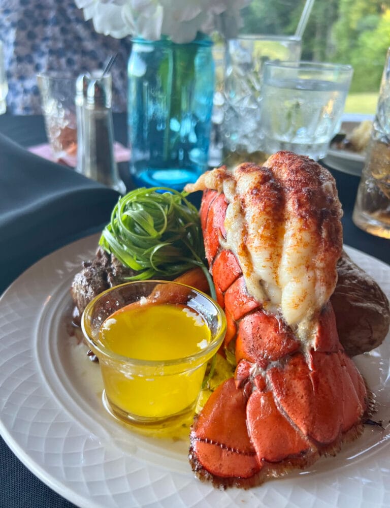 the-oak-steak-and-lobster-dinner