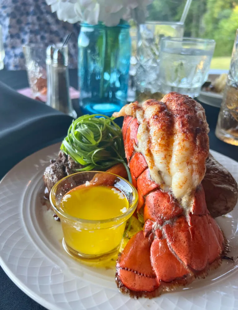 the-oak-steak-and-lobster-dinner