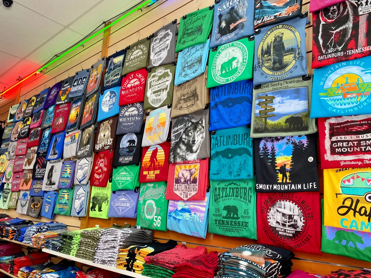 souvenir-t-shirts-gatlinburg-tn