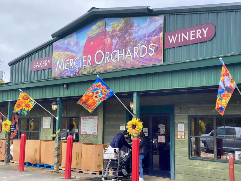 mercier-orchards-storefront