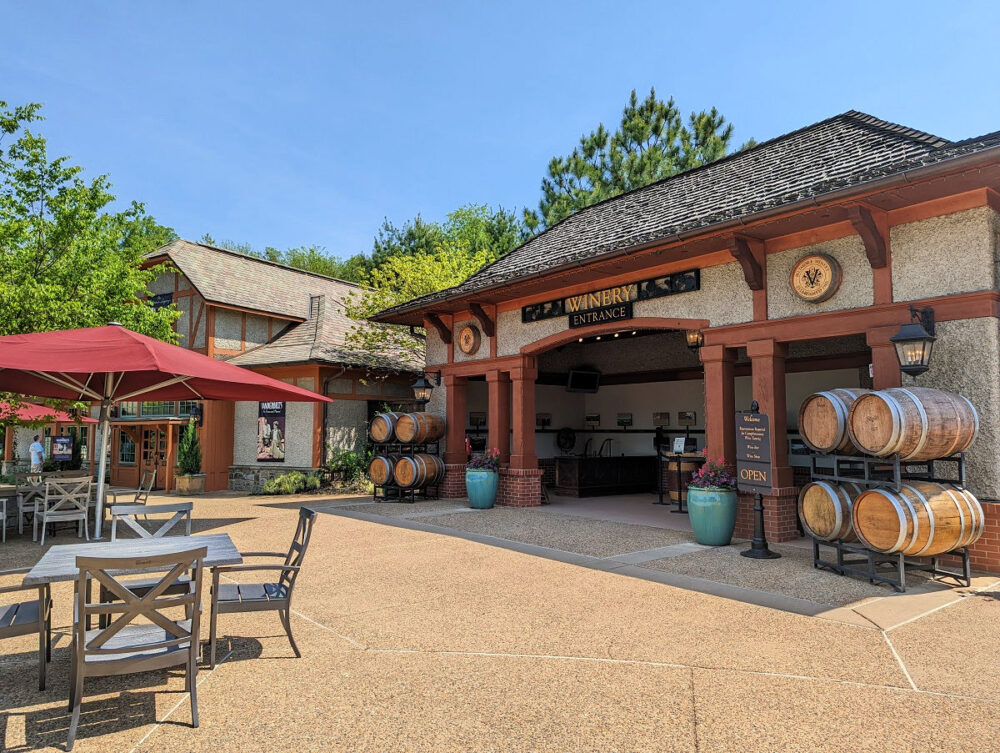 biltmore-winery-asheville-top-places-to-eat-and-drink