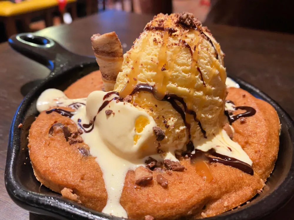 skillet-cookie-with-ice-cream