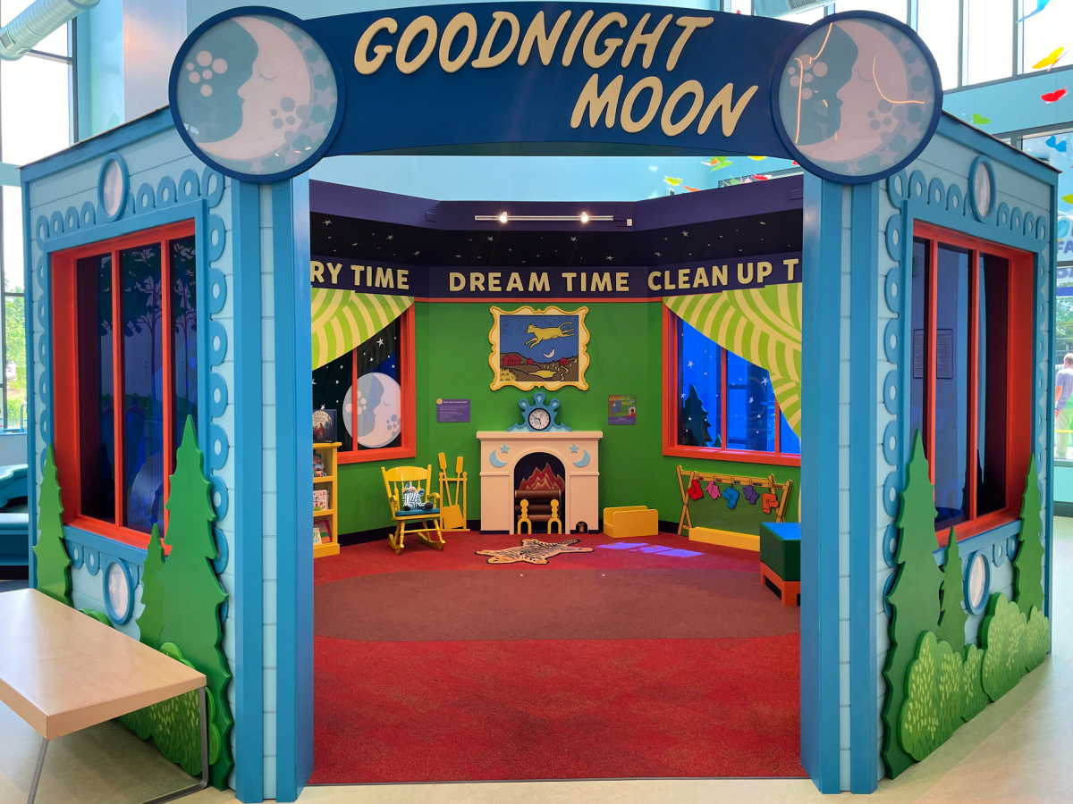 goodnight-moon-exhibit