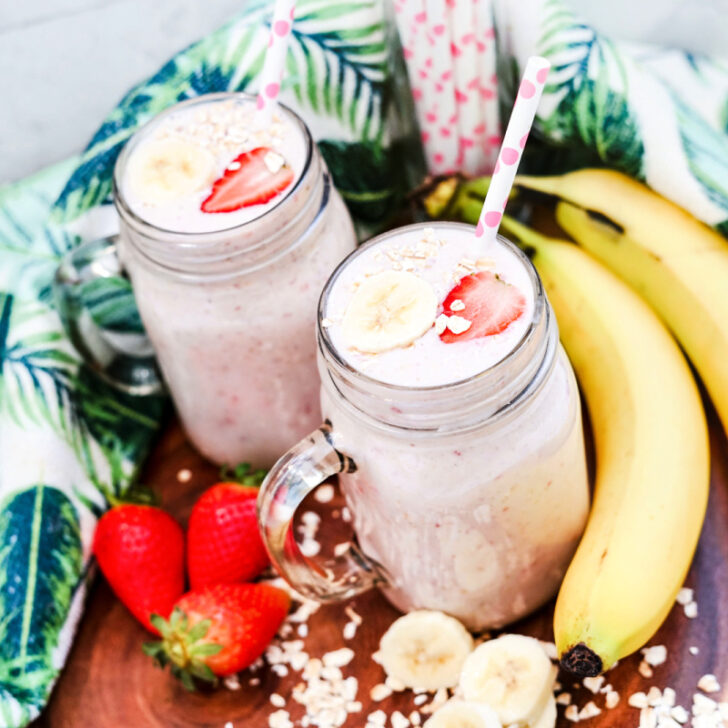 Refreshing Strawberry Banana Smoothie: Easy Recipe