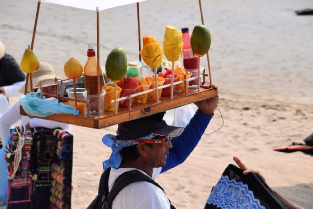 fruit-drink-vendor-mazatlan