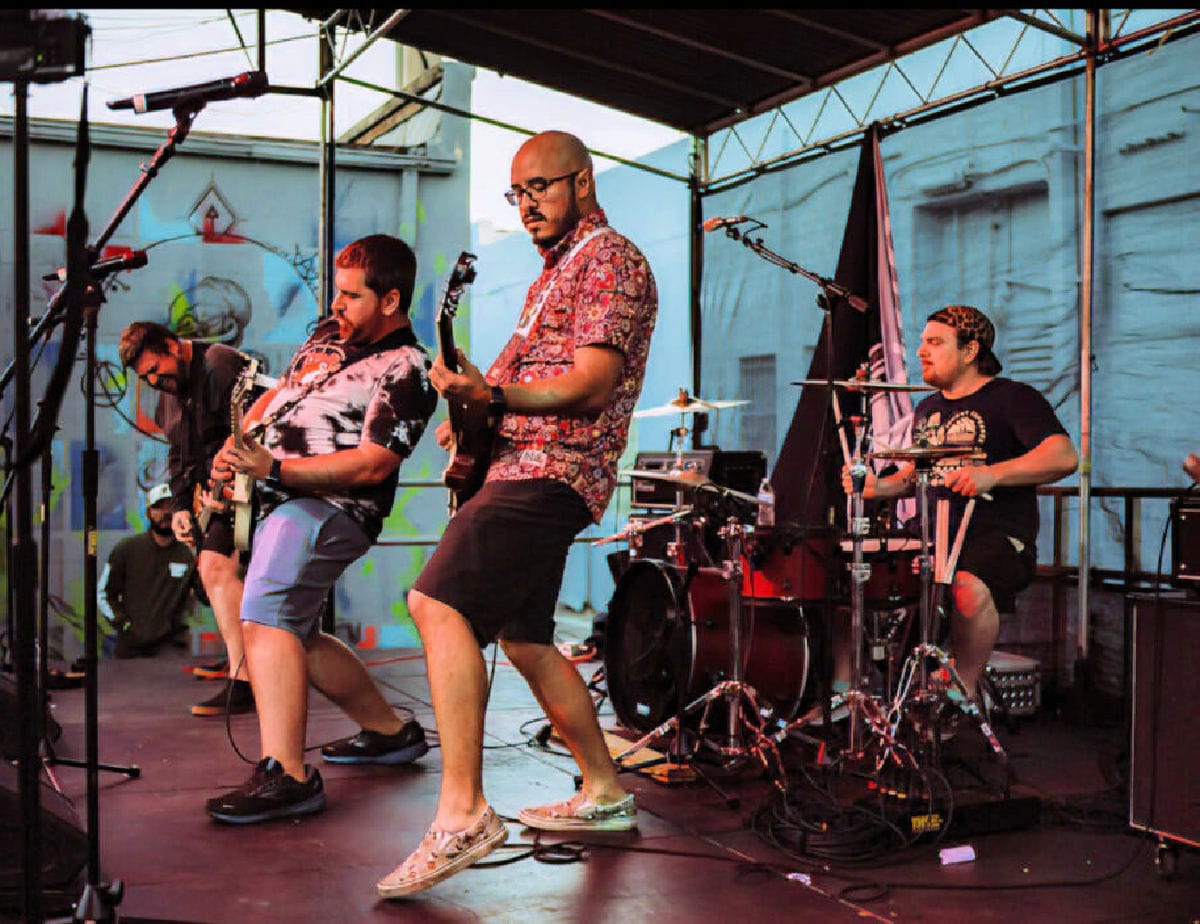 band-at-the-stamp-bar