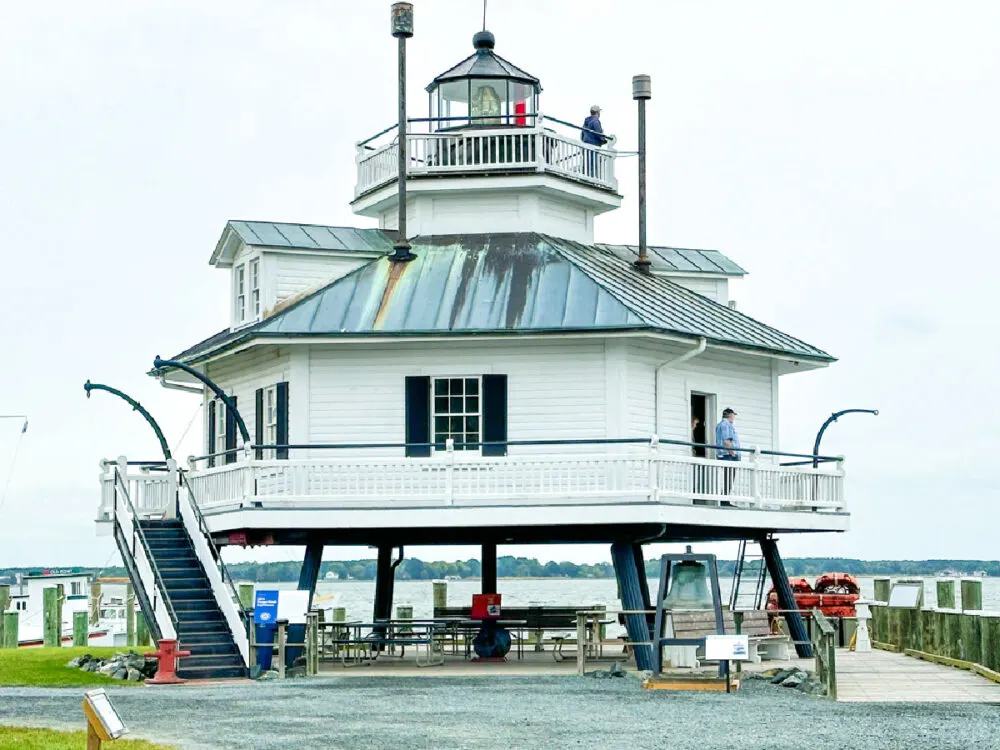 hooper-strait-lighthouse 