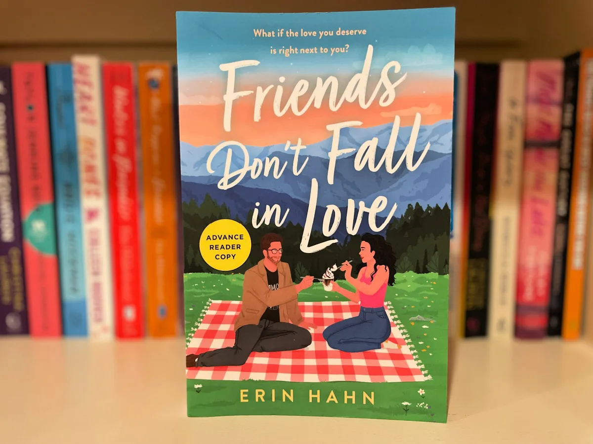 friends-don't-fall-in-love-book