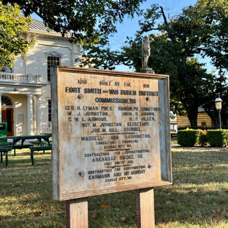 Family-Friendly Perfect Arkansas Road Trip Cities