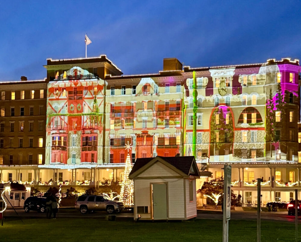 holiday-light-show-french-lick-resort