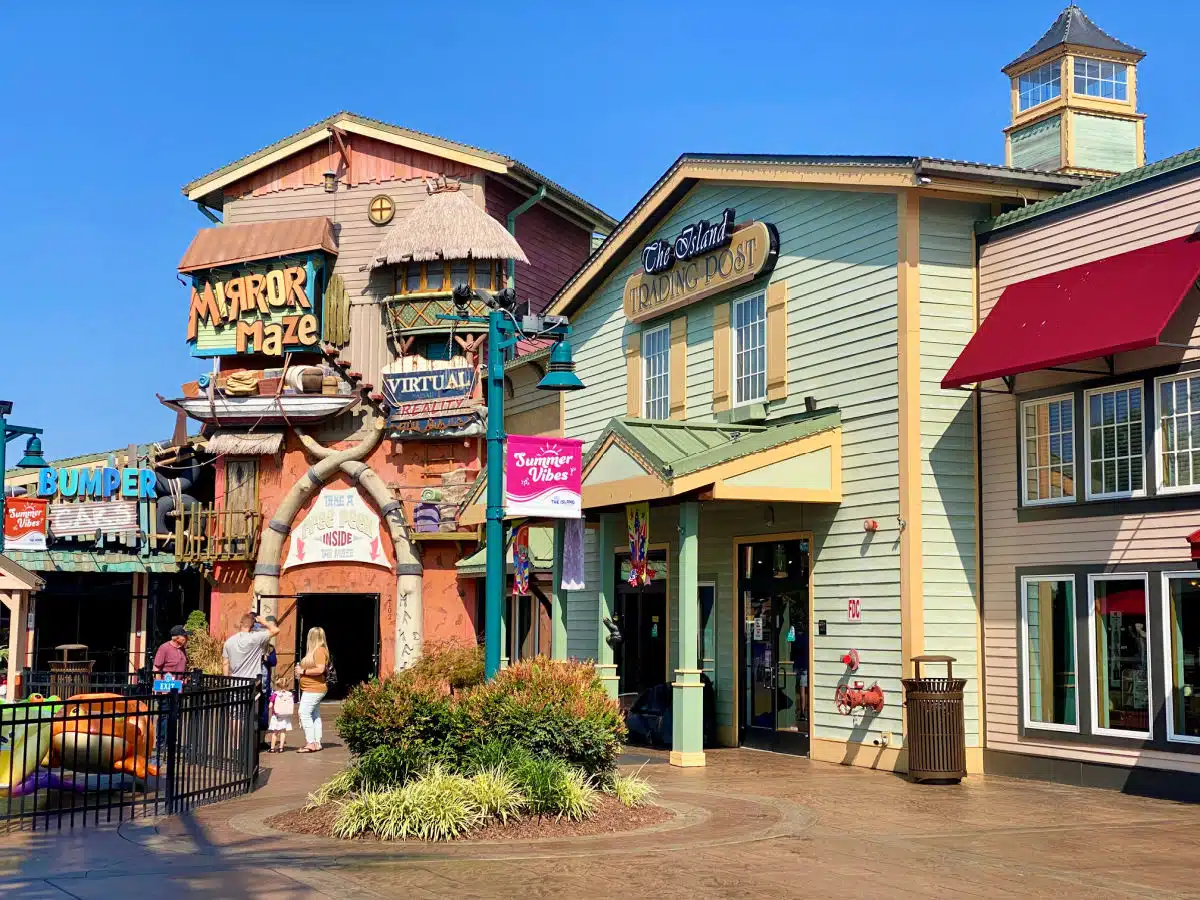 the-island-shops-pigeon-forge