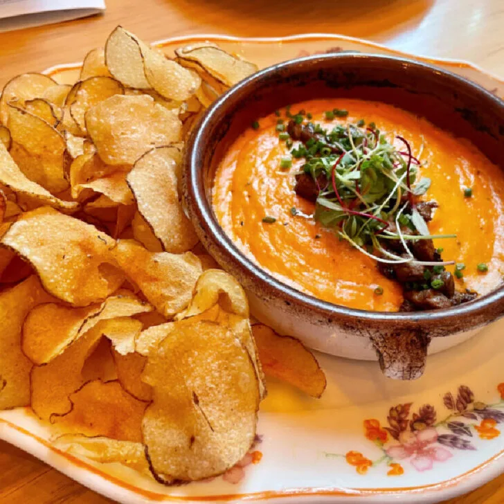 Charlotte’s Culinary Wonderland: A Foodie’s Guide to Delicious Eats