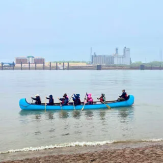 st-louis-bucket-list-canoeing-on-the-mississippi-river