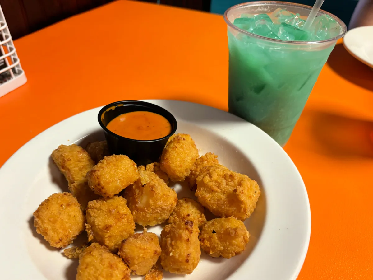 sassy-bass-amazin-grill-cheese-bites